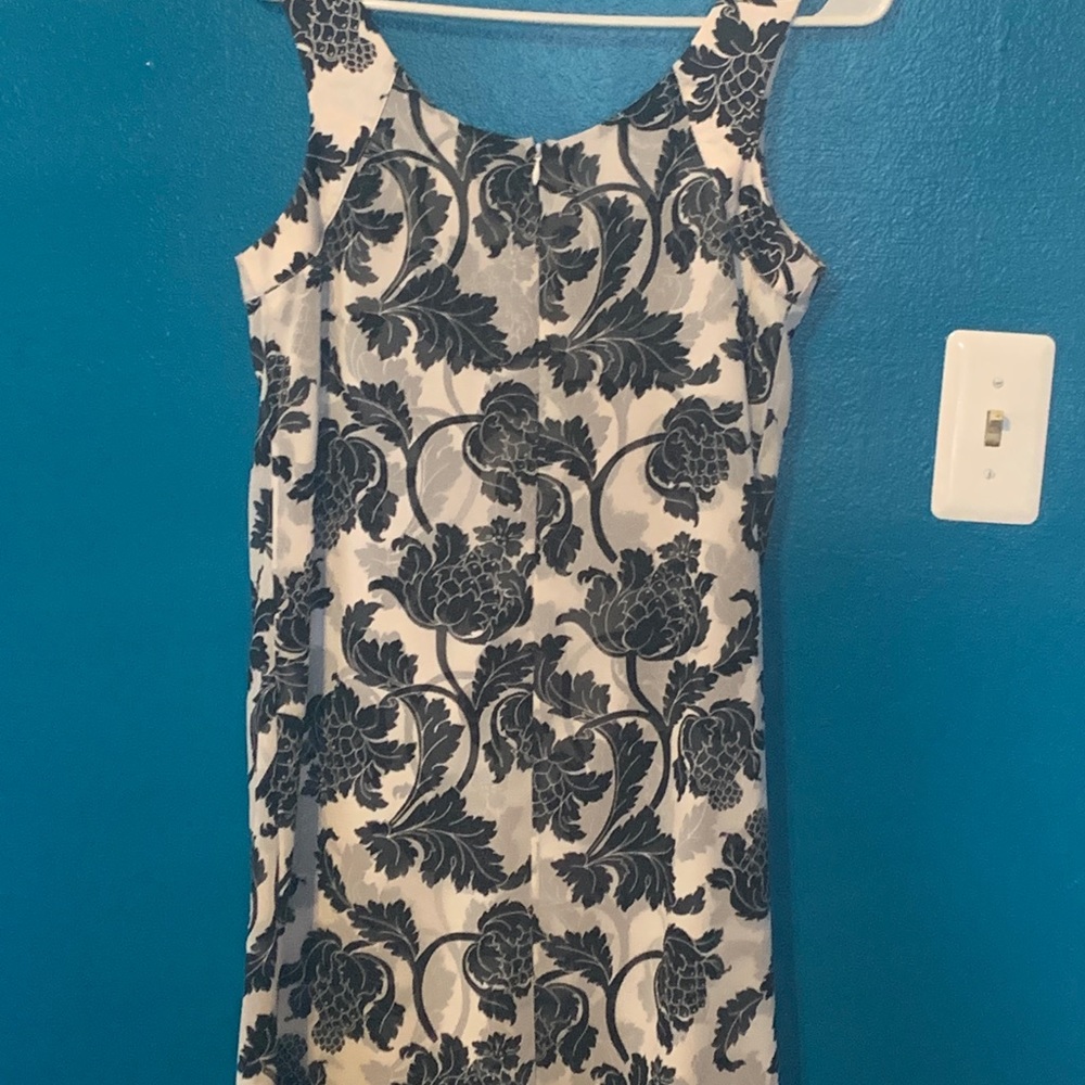 White House black market sun dress - Picture 7 of 7